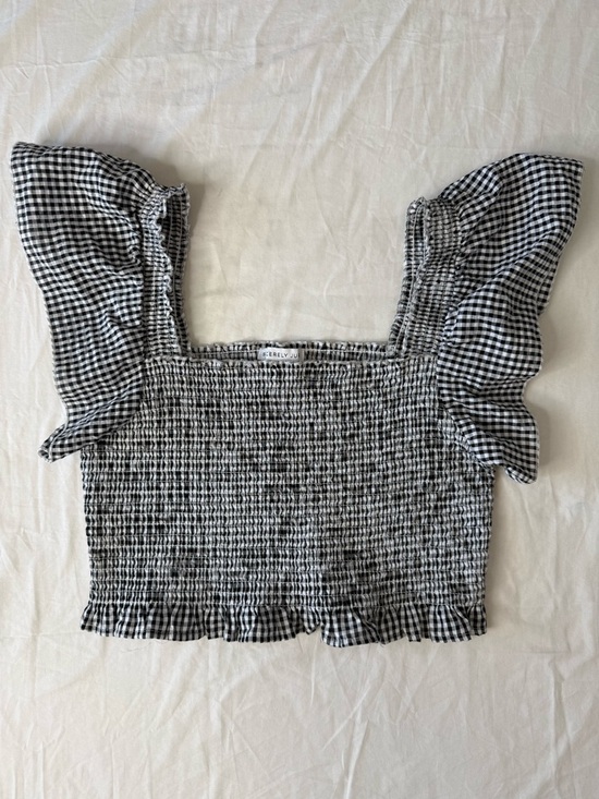 Sincerly Jules Tops - Sincerely Jules Black White Gingham Puff Sleeve Smocked Crop Top Medium